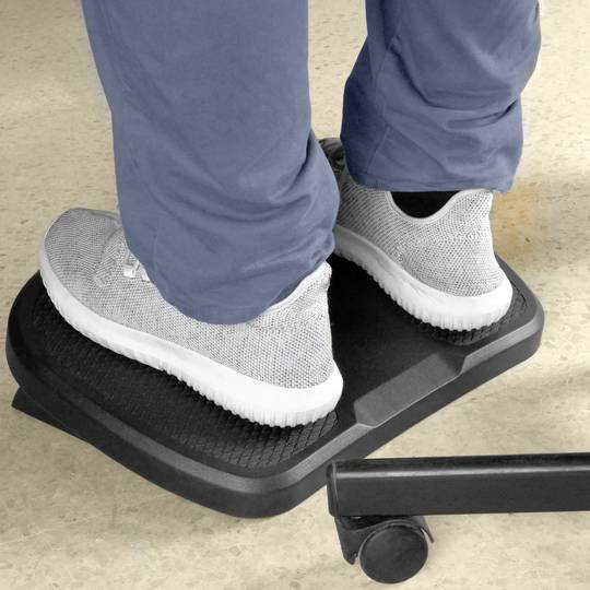 Footrest with adjustable platform of black color plastic 450 x 330 mm