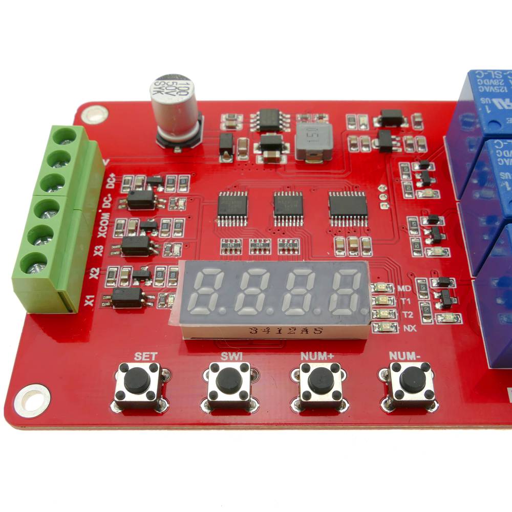 Circuit imprès amb 3 relé multifunció FRM03