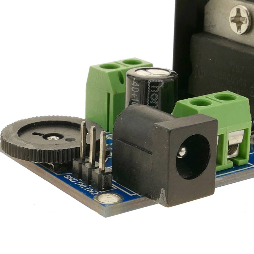 Circuito amplificatore audio integrato TDA7297, 15W + 15W. Modello DW-0425