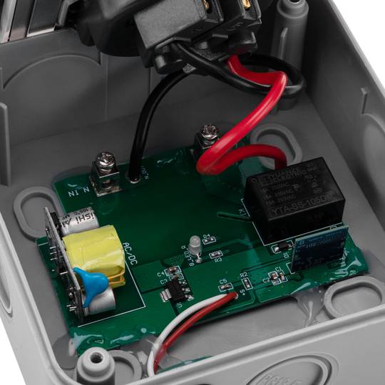 Zewnętrzna IP66 inteligentna wtyczka 16A WiFi kompatybilna z Google Home, Alexa i IFTTT