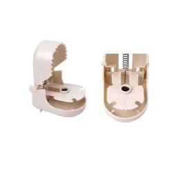 Confezione da 2 trappole per topi e piccoli roditori formato pinza in plastica che misura 5 x 9,5 x 4 cm