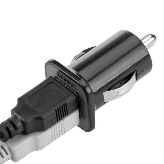 Caricabatteria da auto per accendisigari. Alimentazione 12/24 VDC con 2 porte USB tipo A 3.1A