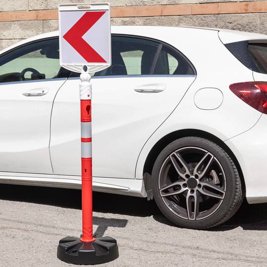 Poste separador de corrente para gestão de filas 35 x 105 cm branco vermelho