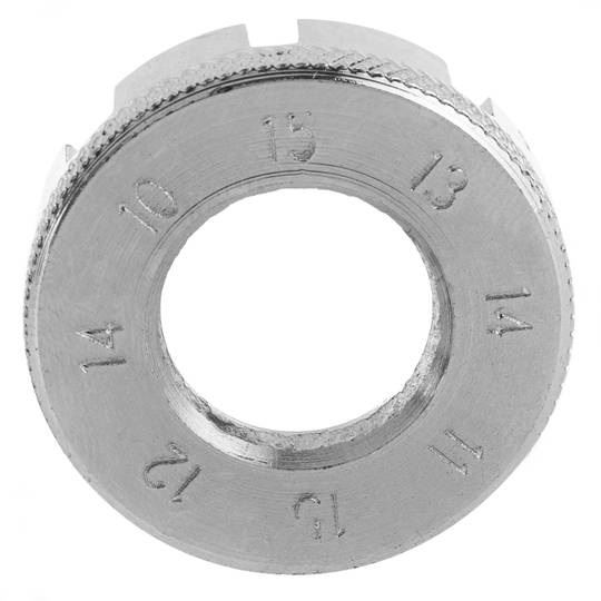 Tool for adjusting the radii of bicycle wheel