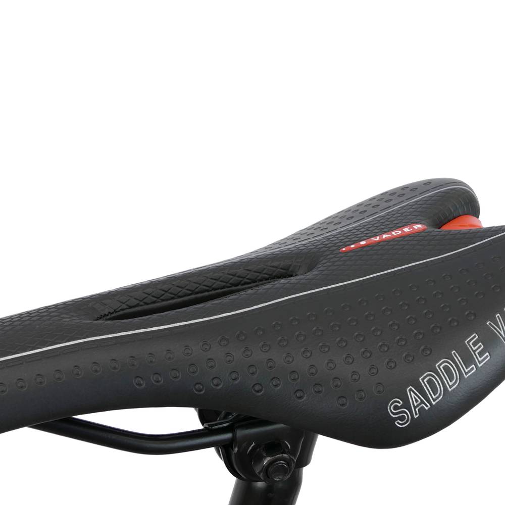Seient seient de bicicleta de muntanya i curses negre