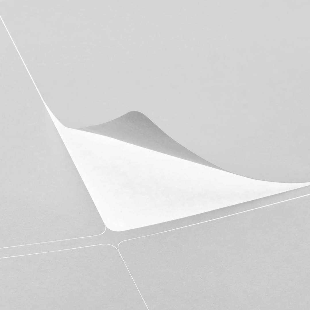 Étiquettes adhésives blanches pour imprimantes A4 63.5x72mm 100 feuilles