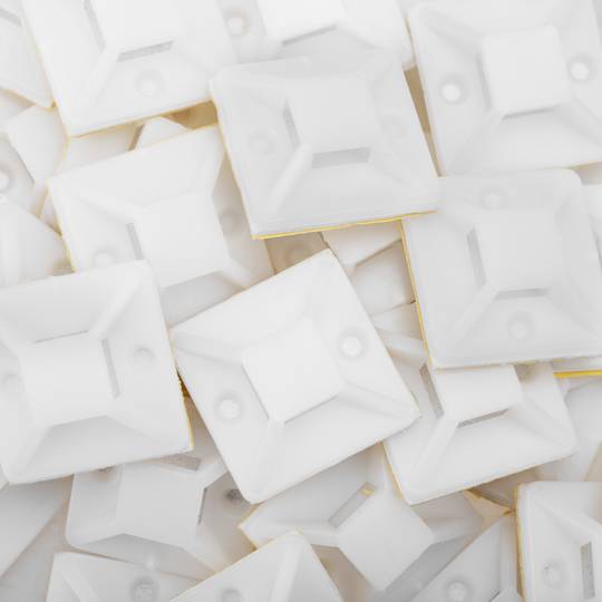 Pack de 100 bases blanques autoadhesives 20x20mm per brides de 5 mm