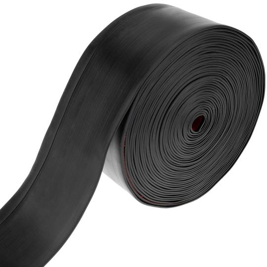 Rodapé flexível autocolante 70 x 20 mm. Comprimento 10 m preto