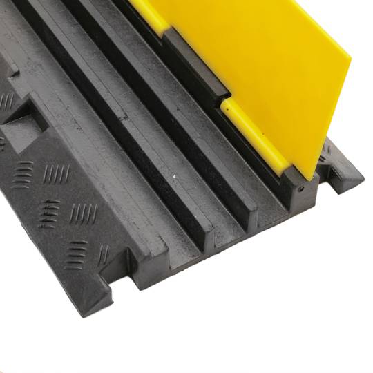 Cable floor cover protector trunking rubber bumper 3 way 99x30cm