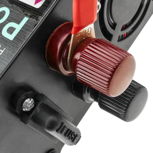 Inverseur électrique de 500 W Transformateur de tension de 12 VDC à 220 VAC onde sinusoïdale modifié