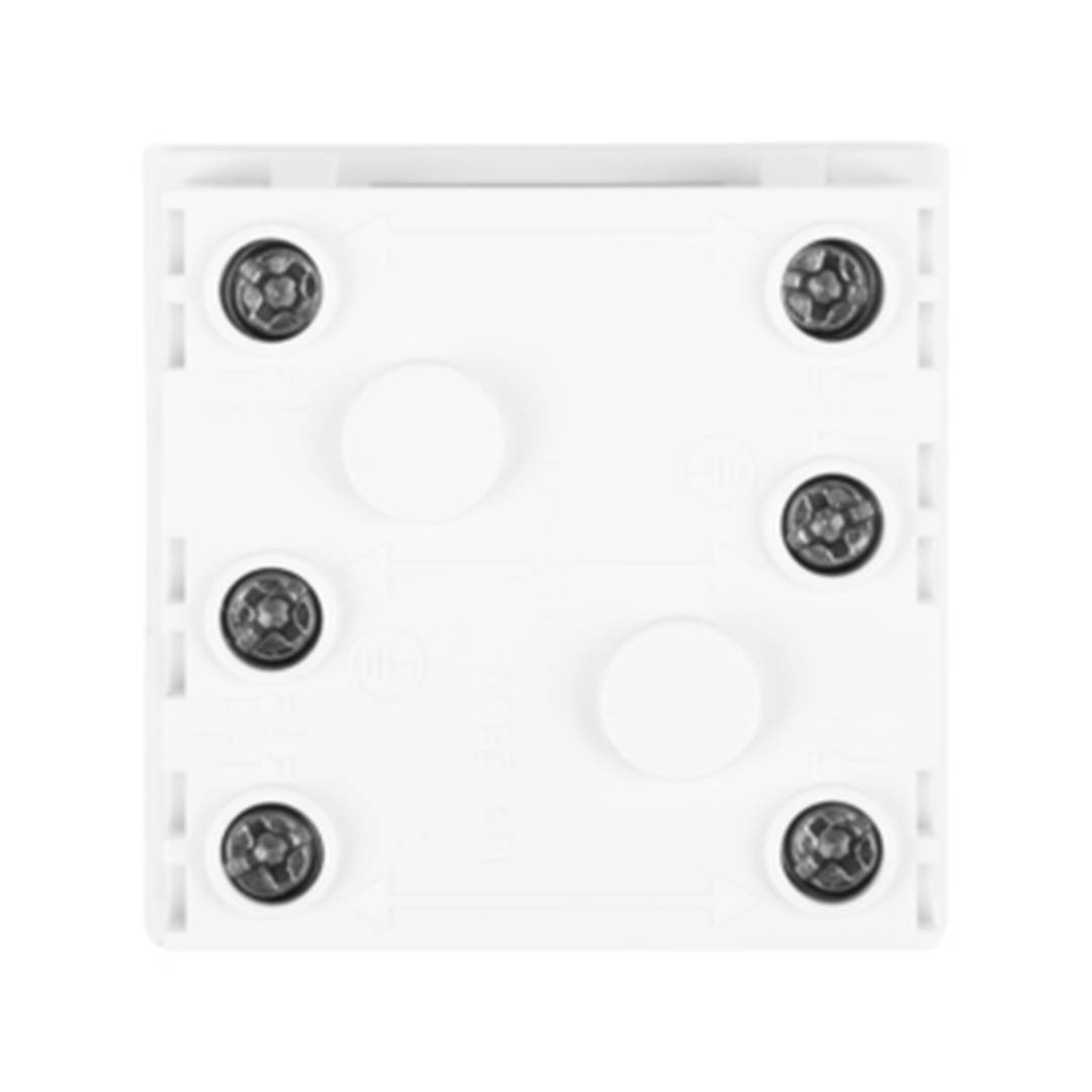 Lanberg AC-4545-FW wtyk typ F biały, wykonany z poliwęglanu (PC), 250 V, 16 A