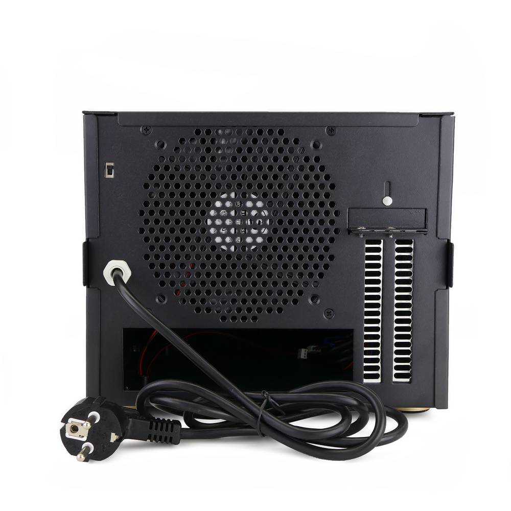 ATX Cubic Box 4 wymienne dyski twarde SATA z kablem zasilającym