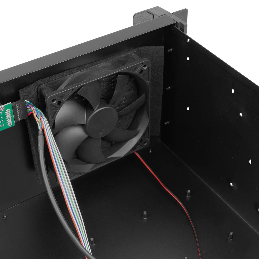 Lanberg SC01-3504-10B 4U Czarna obudowa Rack z 2 wentylatorami 2,5/3,5