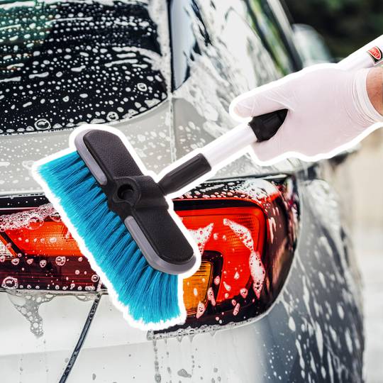 Brosse télescopique pour voiture