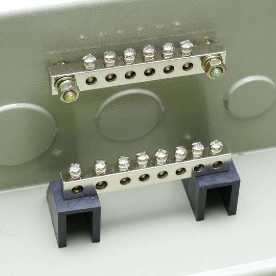 Scatola di distribuzione elettrica 6 moduli 17,5 mm IP40 per SPN a scarico metallico