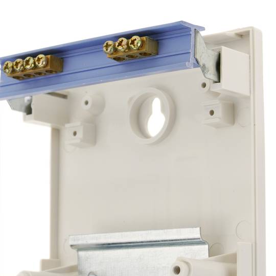 Rozdzielnica elektryczna SPN 4M IP40 z powierzchnią z tworzywa ABS