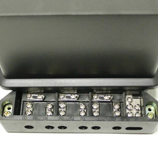 Compteur d'électricité 3 phases 3x10A 230V 50Hz plastique noir