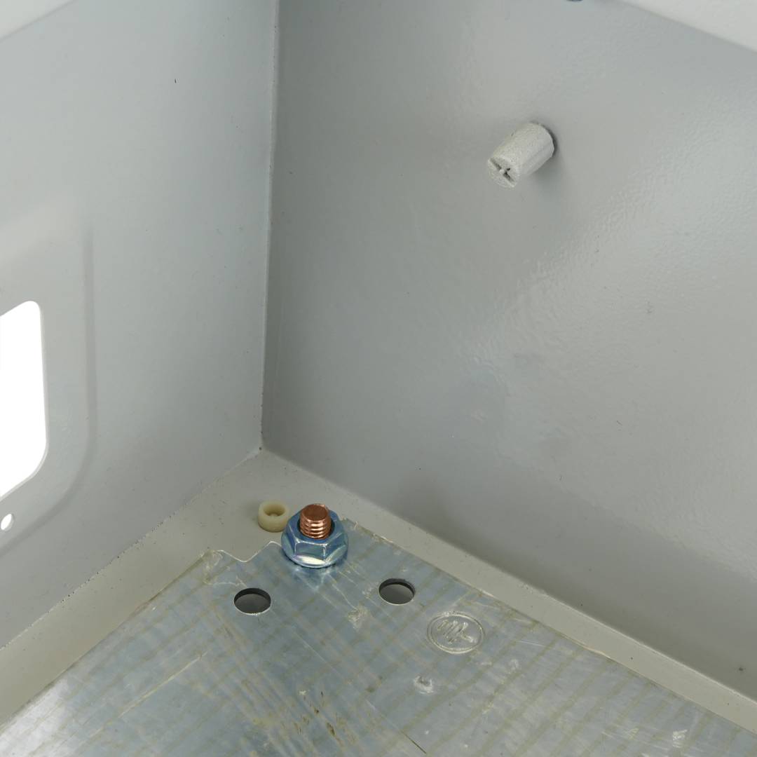 Metal electrical distribution box IP65 for wall mounting 400x400x200mm