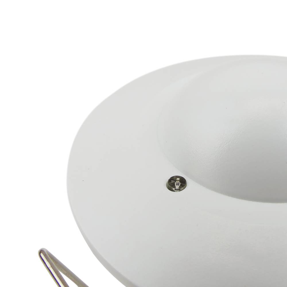 Movement detector embeded ceiling with control of light time and distance