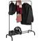 Multifunktionale Garderobe aus schwarzem Metall mit Kleiderbügel und niedrigem Regal