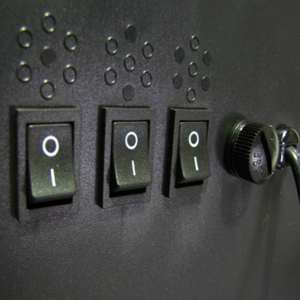 Spotlight 455W continui con hex fienile