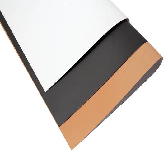 Estudo fotográfico de 41x30x29 centímetros tubo 8W