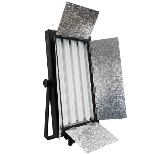 4 świetlówki do studia fotograficznego