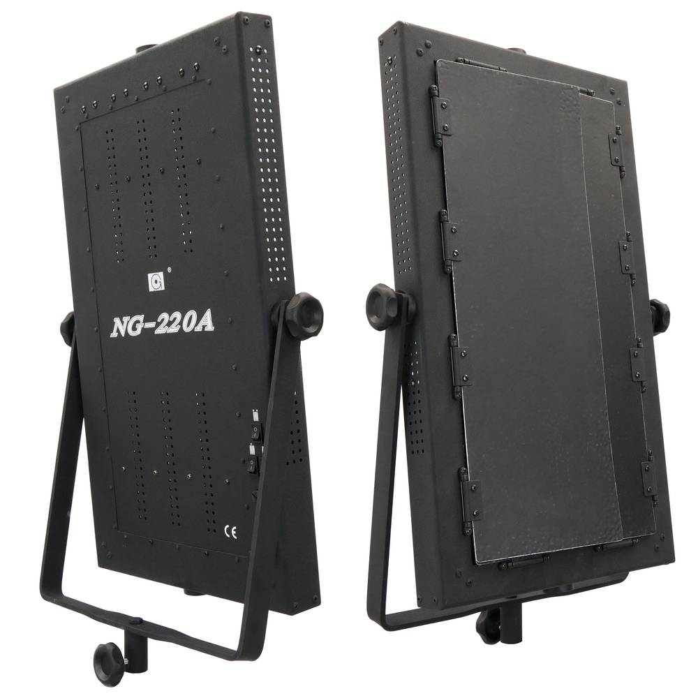 4 świetlówki do studia fotograficznego