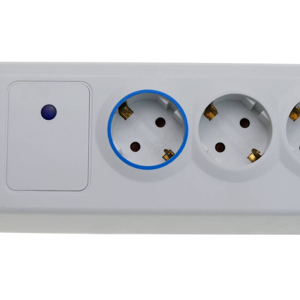 Power strip with switch for power saving stand-by computer killer