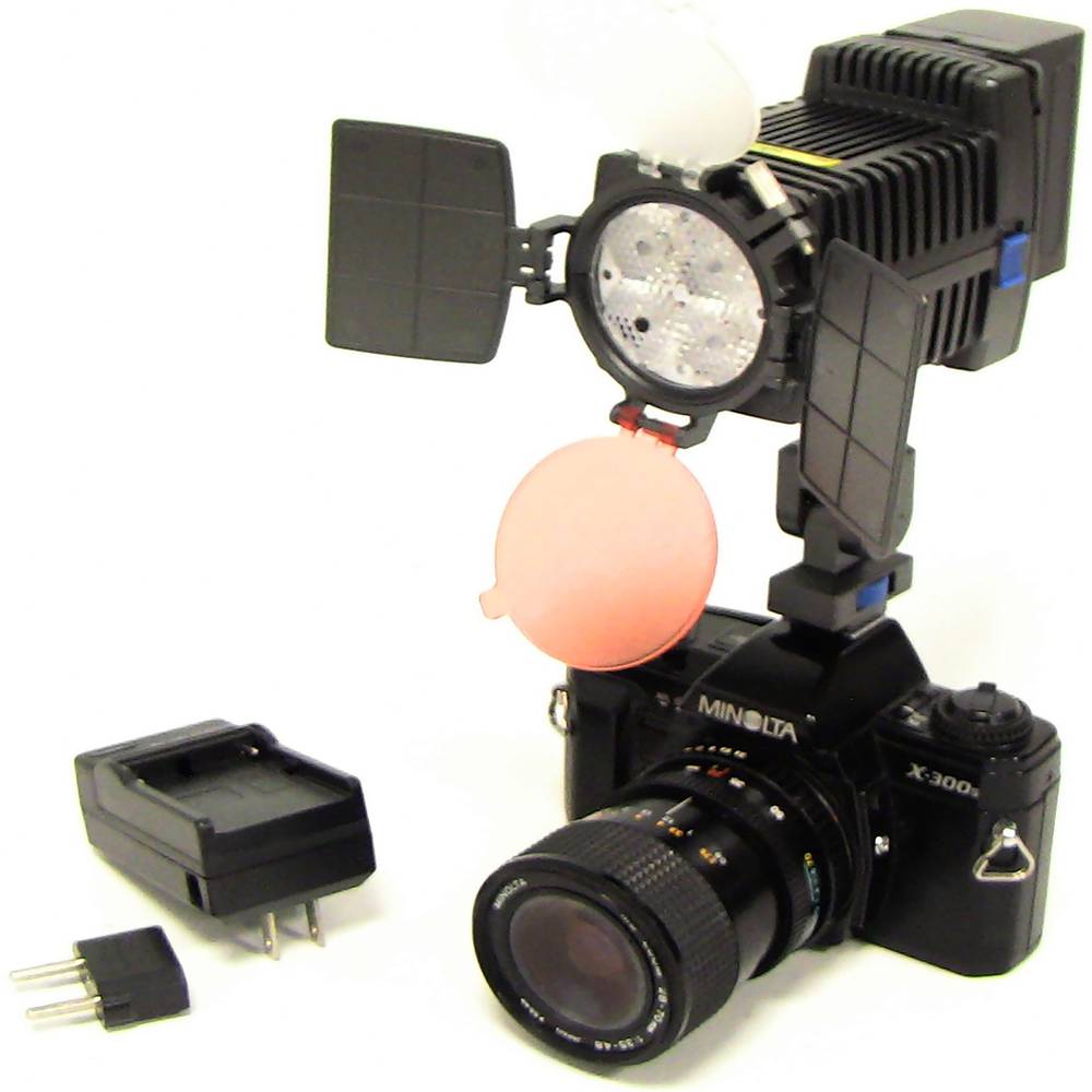 Professional 4 LED Torch of 1450 lux with Sony F970 battery