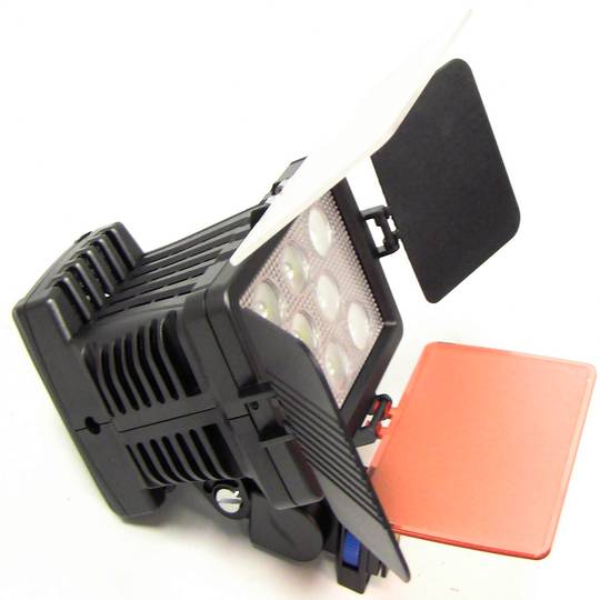 LED Torch Professional 8 1540 lux Sony F550