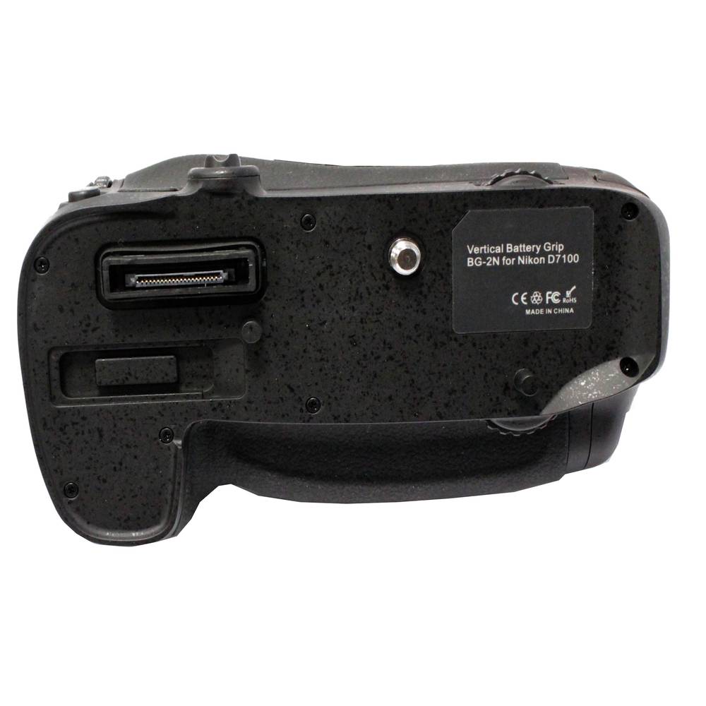 Camera Grip for Nikon D7100 DSLR