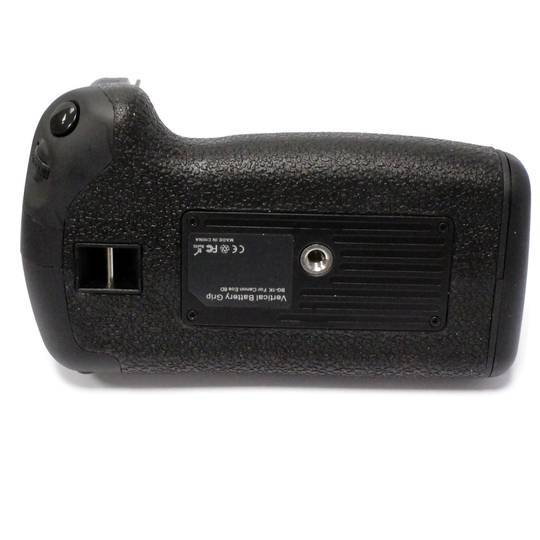 DSLR camera grip for Canon 6D