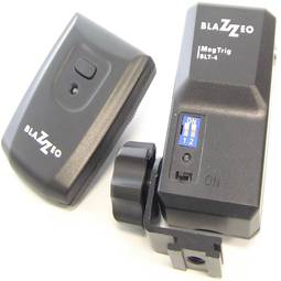 Blazzeo RF Speedlite trigger