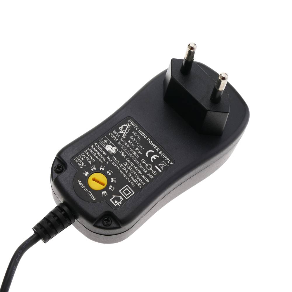 tipo di alimentazione spina 3-12 VDC a 2000 mA