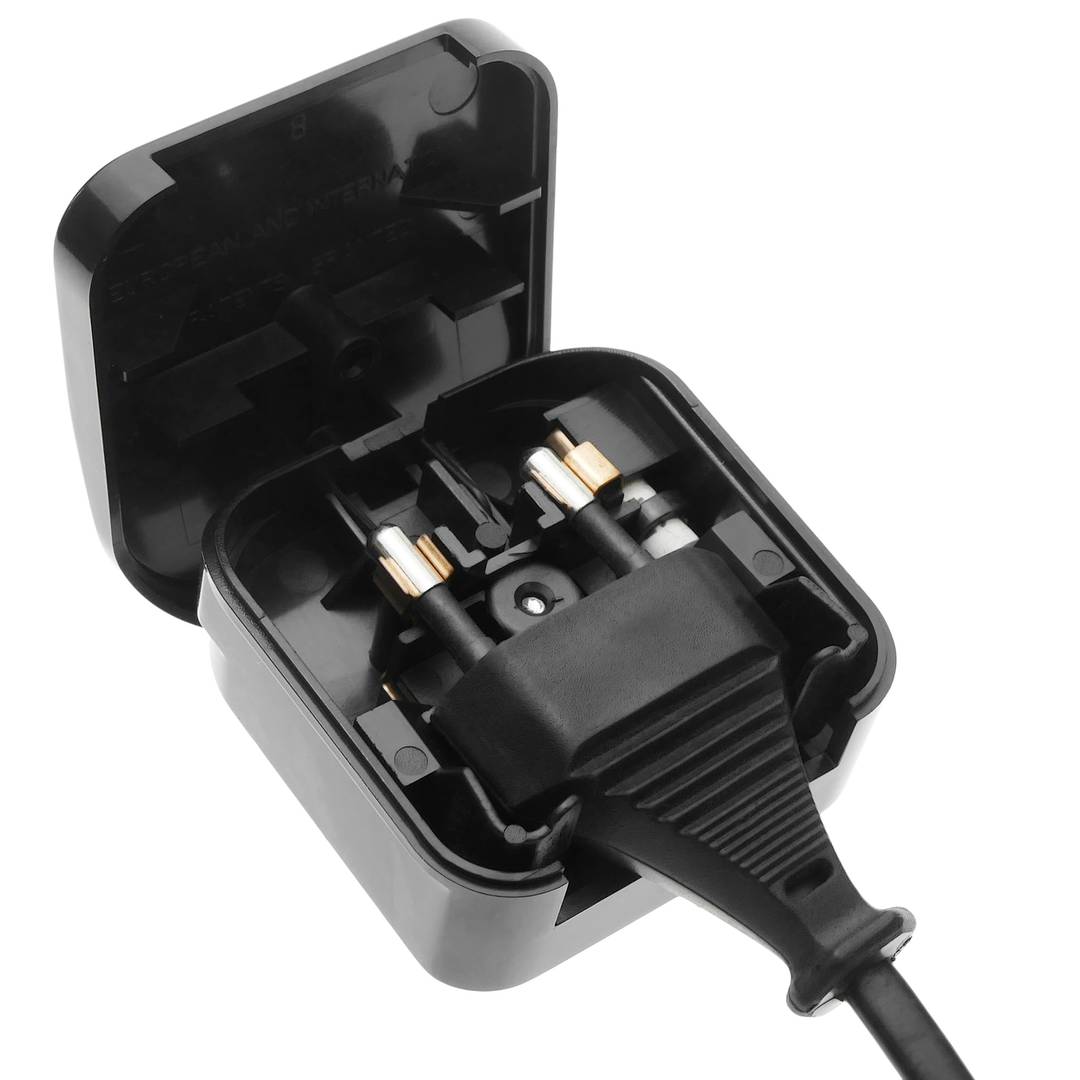 Travel Adapter Energy Class A+++ Pack of 3 UK to EU Euro European adapter White Plug 2 Pin 