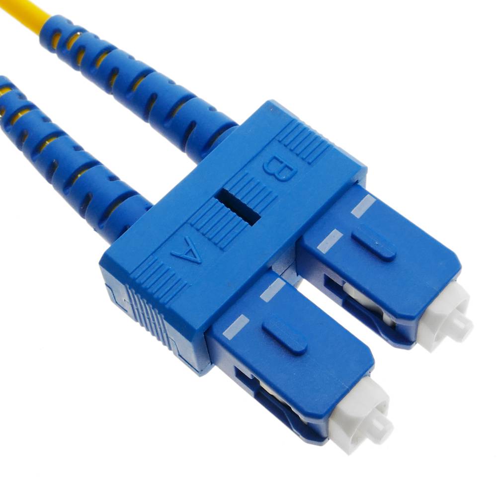 Cable de fibra óptica SC/PC a SC/APC monomodo duplex 9/125 de 3 m OS2