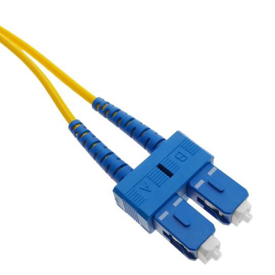 Cable de fibra óptica SC/UPC a SC/APC monomode duplex 9/125 de 10 m OS2