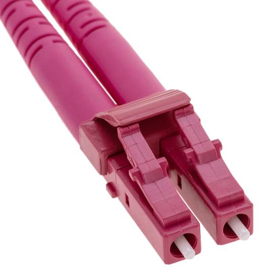 Wielomodowy kabel światłowodowy OM4 MMF dupleks 50 µm / 125 µm LC-SC 5m