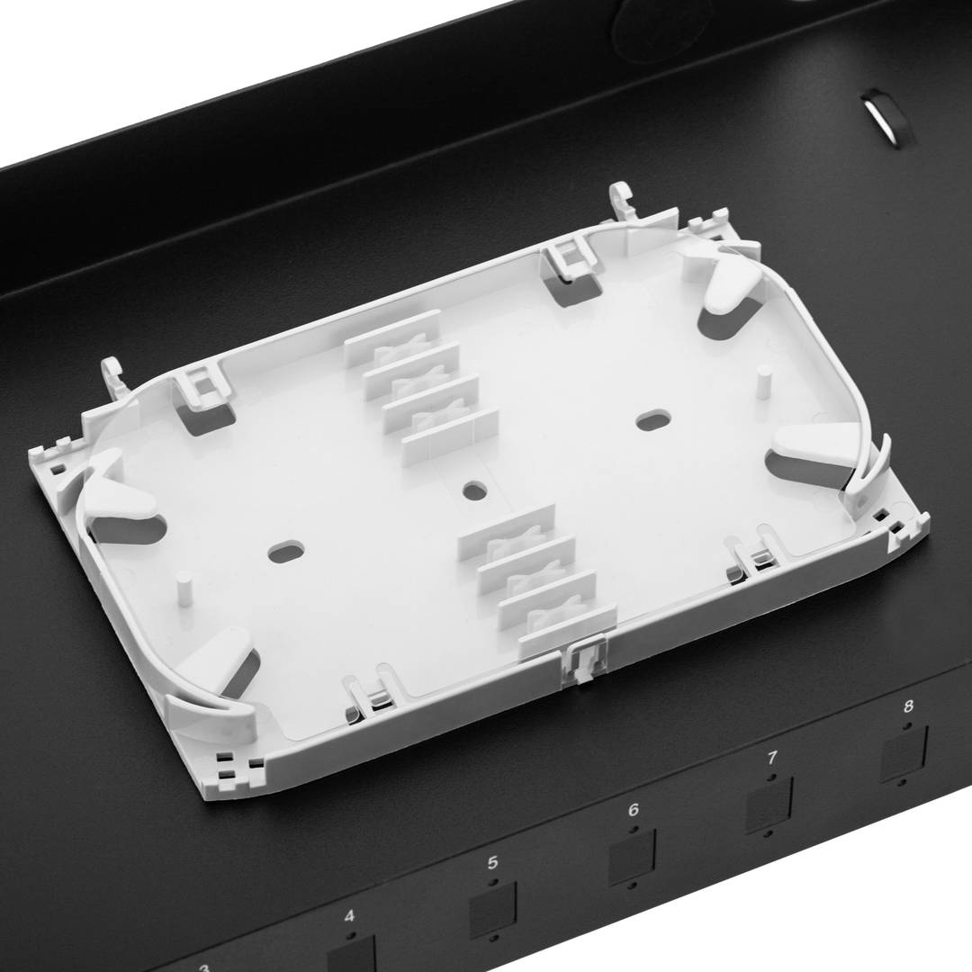 Zwart 1U glasvezelpatchpaneel met 12 SC Simplex of 12 LC duplex
