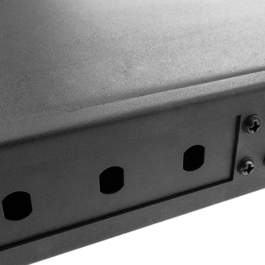 Patch panel rack 19