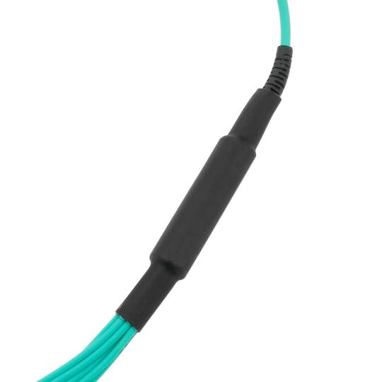 Câble Fanout à fibre optique OM3 multimode 50µm/125µm MTP/PC à 12 x LC/PC 10Gb de 3 m