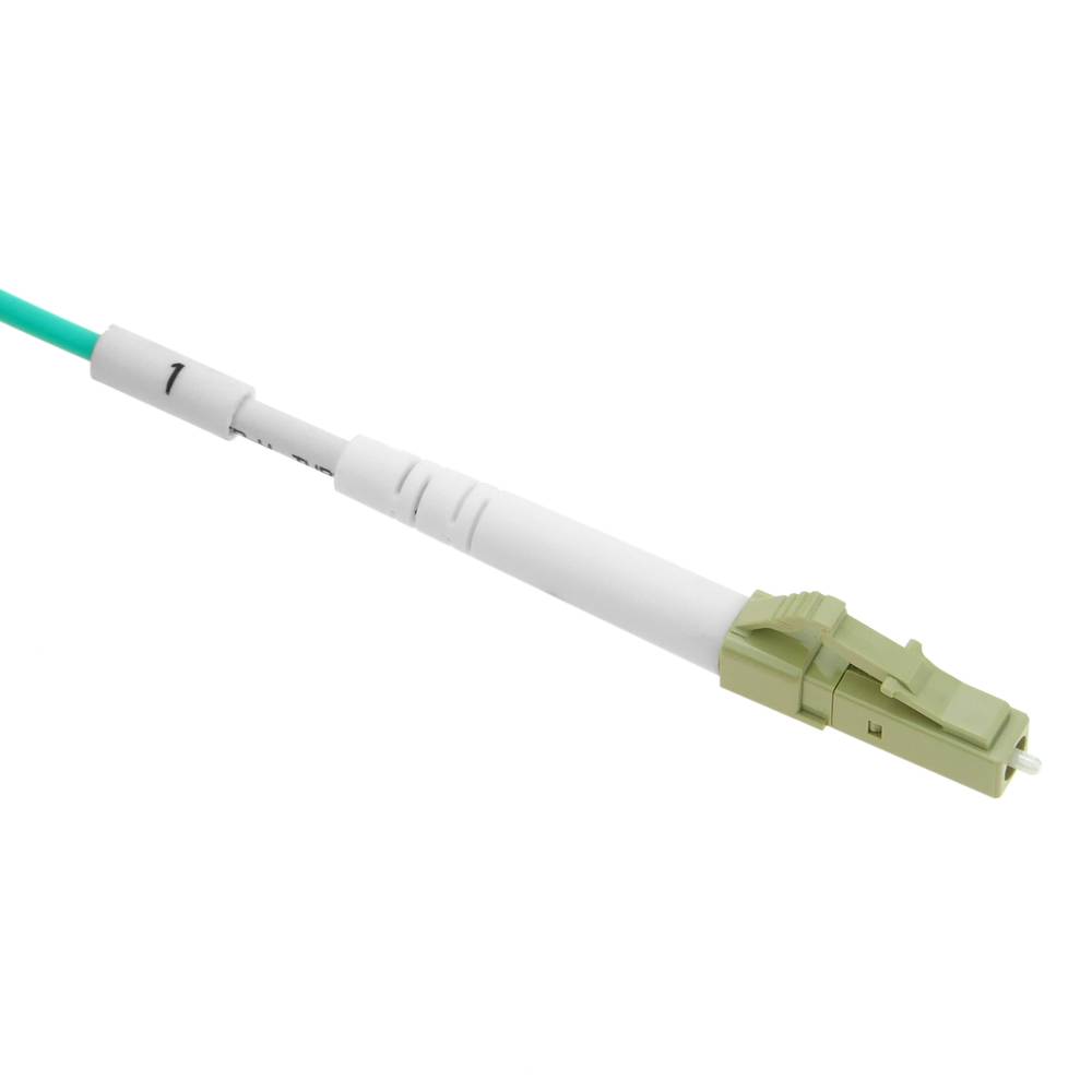 Câble Fanout à fibre optique OM3 multimode 50µm/125µm MTP/PC à 12 x LC/PC 10Gb de 3 m