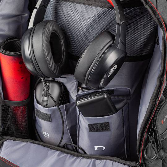 Mochila Pallad 550 Genesis para laptops de até 17,3 polegadas preto NBG-1691