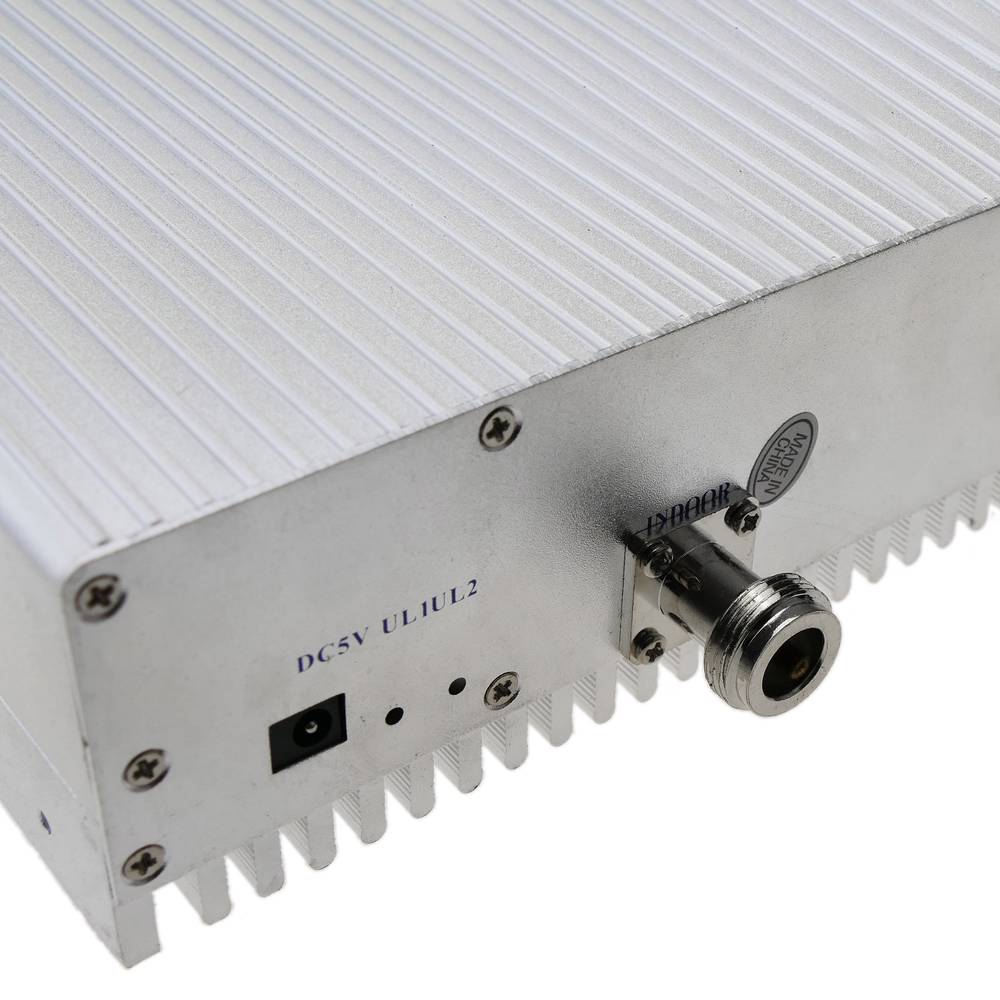 Amplificatore ripetitore GSM 3G 900MHz 2100MHz 70dB con antenne e cavo da 10m