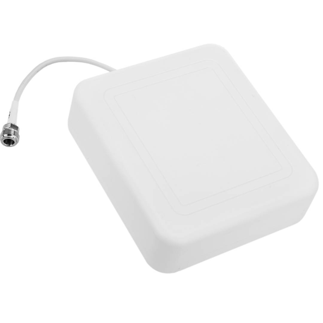 Amplifier repeater GSM 3G 900MHz 1800MHz 2100MHz 70dB with antennas and cables