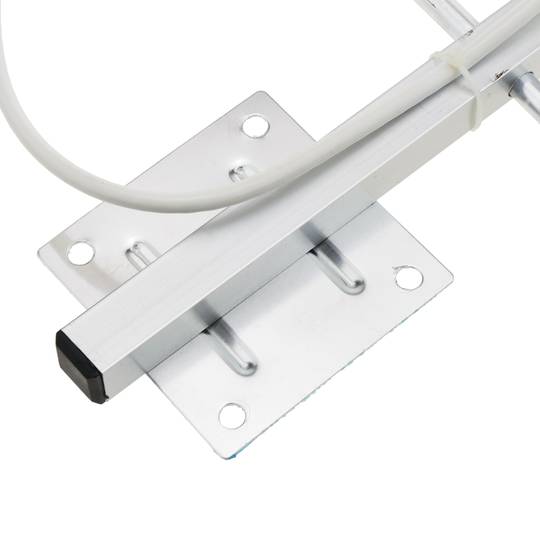 Yagi-antenne voor GSM 3G-repeater 900 1710 2180 MHz N-connector