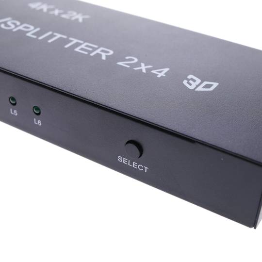 Selector en vermenigvuldiger HDMI 1.4b 2x4 poorten 3D 4K