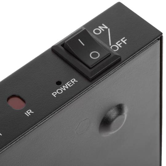 Selector y multlipicador HDMI de 2 entradas a 8 salidas 4K