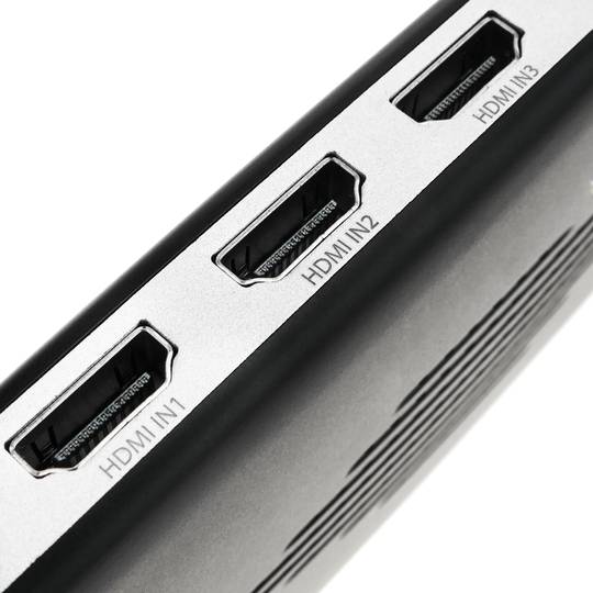 HDMI 4K selector with 4 input ports and 1 output port